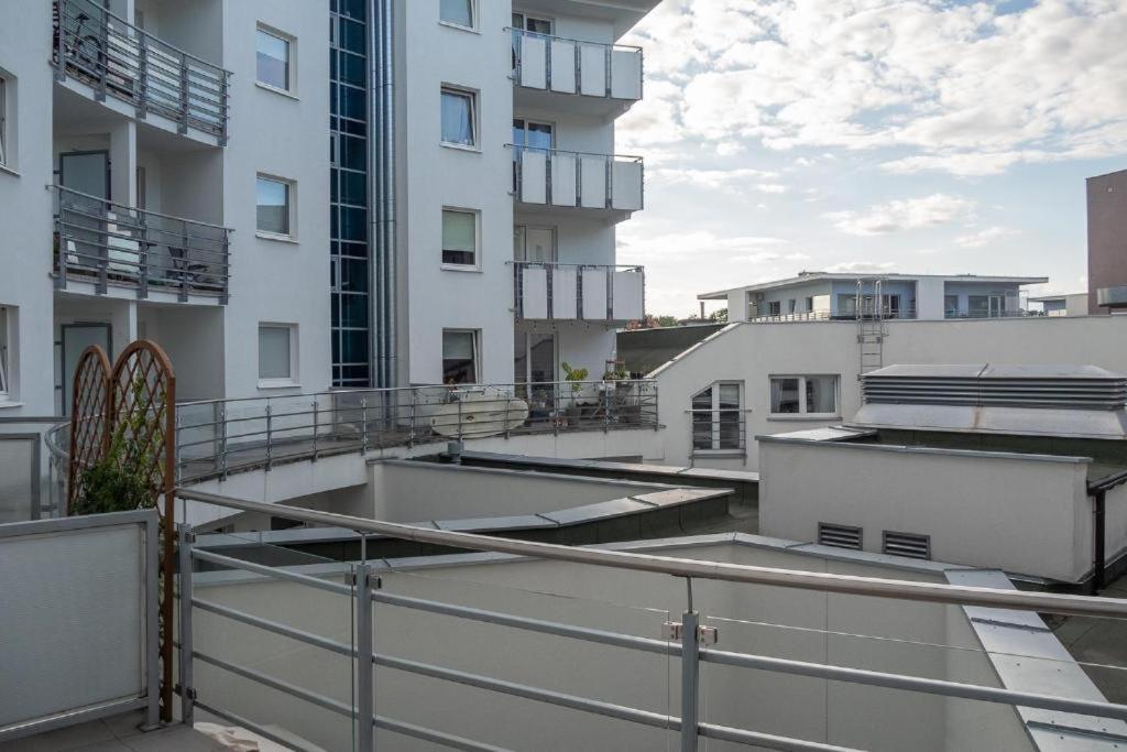 Apartment Wojskowa 1 / Park Poznan